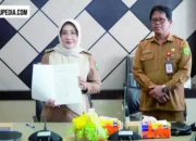 Berau Perkuat Perhutanan Sosial, Bupati Serahkan Dana Karbon Untuk 77 Kampung