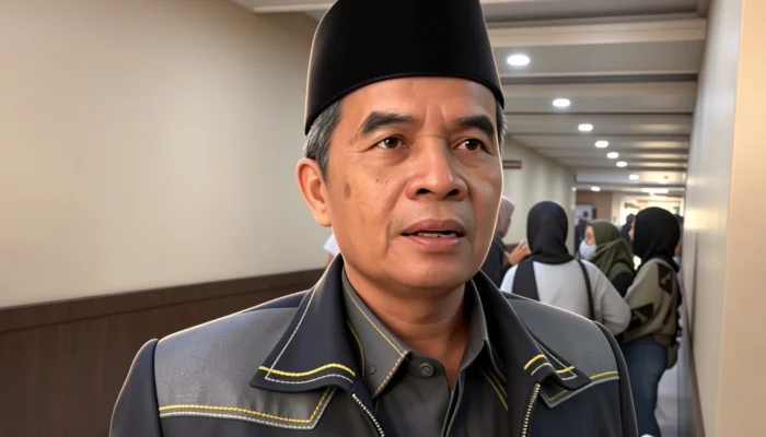Wakil Ketua II DPRD Berau, Sumadi: Penggunaan Trotoar Bisa Ditoleransi Asal Sifatnya Sementara Dan Tetap Jaga Kebersihan
