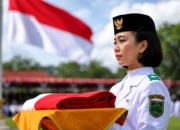 Feni Anggela, Pembawa Baki Paskibraka Berau Yang Tampil Penuh Percaya Diri