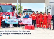YJI Berau Bagikan Masker Dan Bantuan Untuk Warga Terdampak Karhutla